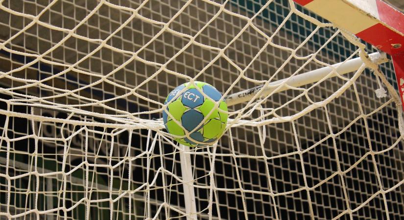 Férfi kézilabda – Hét gólos győzelem Debrecenben