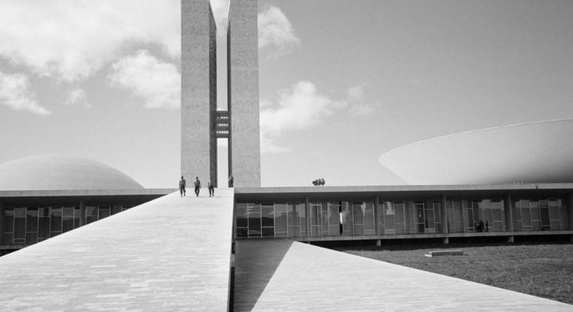 Egyedülálló kiállítás: Lucien Hervé fotóin Le Corbusier épületei