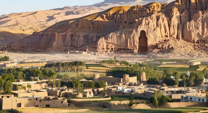 A tálibok felpörgetnék az afgán turizmust