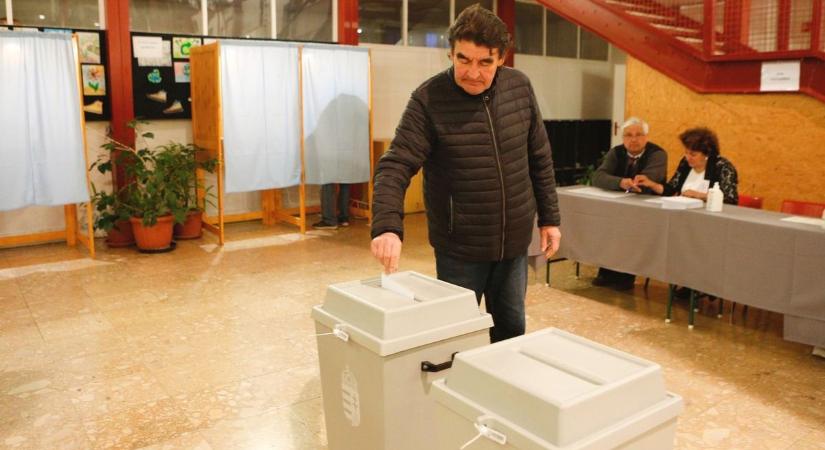 Medinán, Mucsfán, Csikóstőttősön elmaradtak az önkormányzati választások