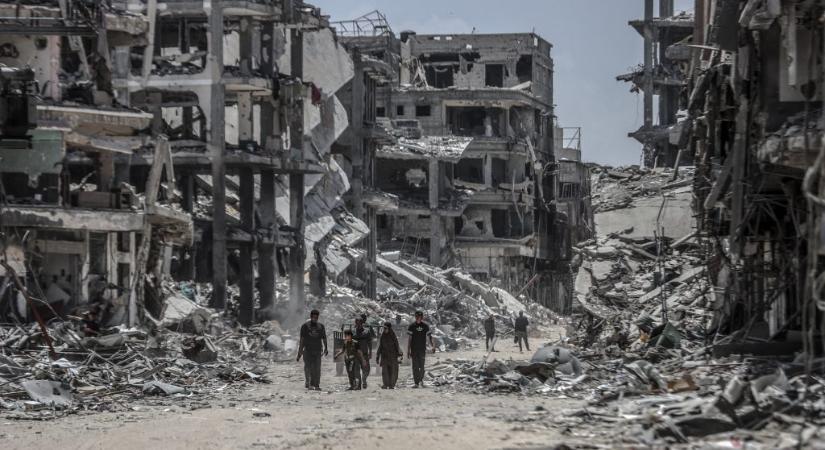 Elkezdték a palesztin civilek evakuálását Rafahból