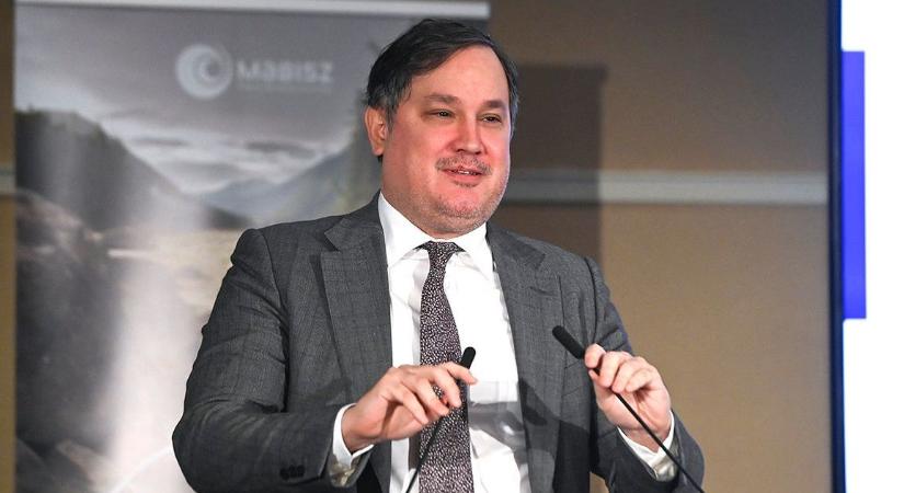 A miniszter szerint Magyarország képes az űripar meghatározó szereplőjévé válni