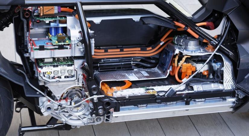 Autós fejlesztések az új BMW-ben - Hatékony beugró