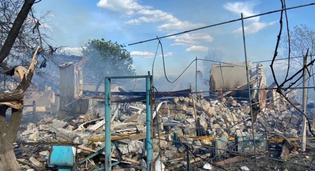 Az oroszok olyan siklóbombát vetettek be Harkiv térségében, amely egy egész utcát romba döntött