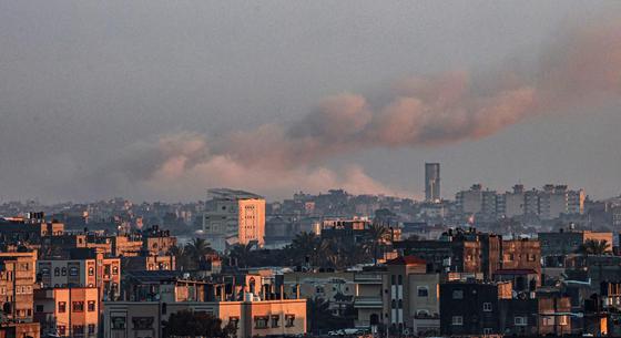 A Hamász megfenyegette Izraelt Rafah miatt, összeomlóban a fegyverszüneti tárgyalások