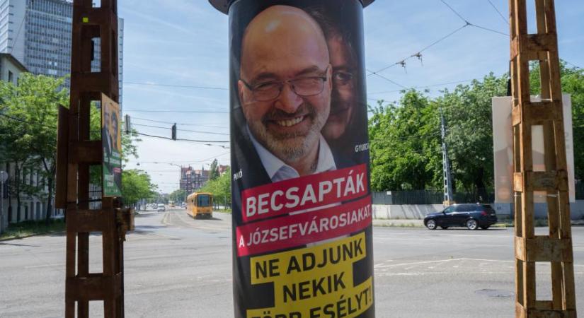Már Pikó András arca mögül is Gyurcsány Ferenc mosolyog a Fidesz józsefvárosi plakátján