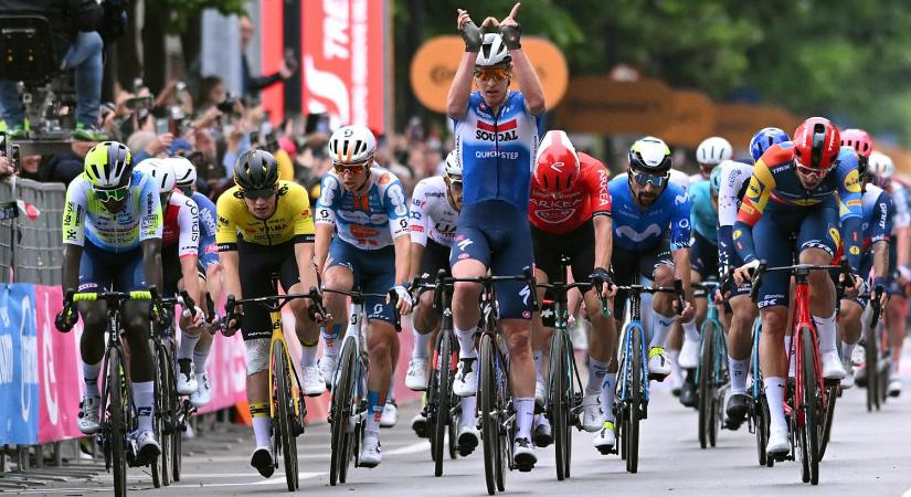 Merlier nyerte a Giro d’Italia harmadik szakaszát, Pogacar továbbra is rózsaszínben
