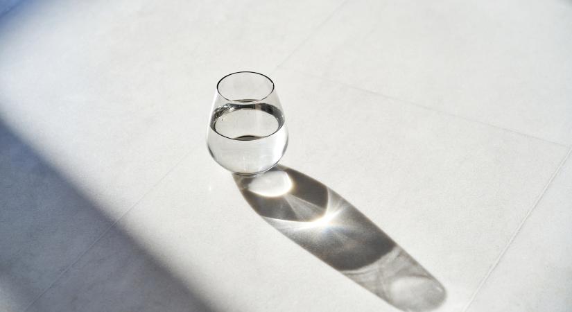 Tényleg megéri szűrt vizet inni a csapvíz helyett?