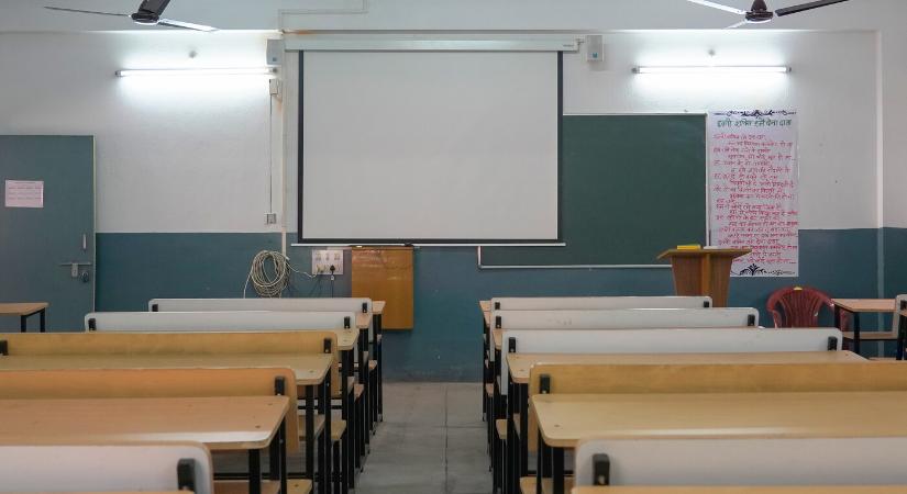 Bombariadó miatt nincs tanítás egyetlen privigyei alapiskolában sem