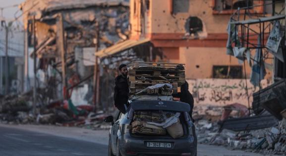Leállt a segélyszállítás, miután Izrael elfoglalta a rafahi határátkelőt
