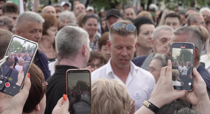 „Trójai falovak” miatt nem indul a megyei listákon Magyar Péter pártja