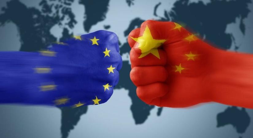 Az európai és a kínai cégeket is kellemetlenül érintheti, ha nem rendeződik a kereskedelmi vita