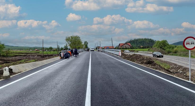 Péter Ferenc: Utakat és hidakat építünk a biztonságos közlekedésért