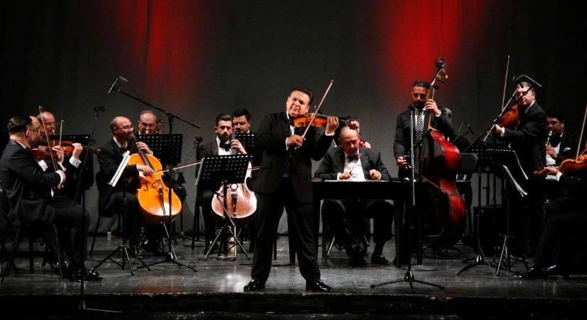 Mága Zoltán erdélyi koncertsorozatát is hatalmas siker övezte