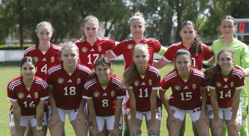 Ezüstérmesek a magyar lányok, az U15-ös fiúk két meccset játszottak