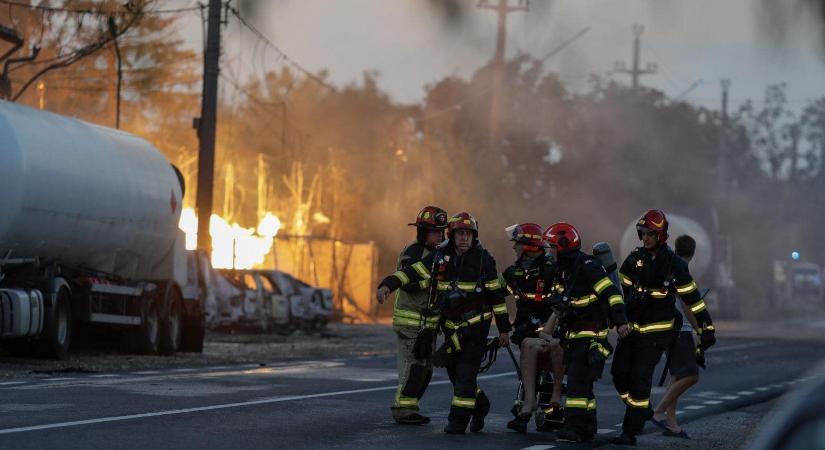 Crevediai robbanás: a tűzoltókat vádolják a tragédiáért az autógáz-töltőállomás tulajdonosai