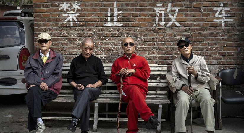 Az elöregedő Kínában a nyugdíjasokra vár a legnagyobb veszedelem
