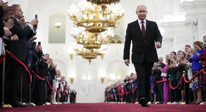 Vlagyimir Putyin párbeszédet ajánlott a Nyugatnak, miközben az orosz hadsereg az atomfegyverek bevetését gyakorolta