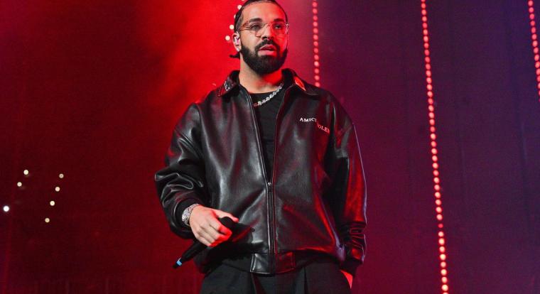 Lövöldözés volt Drake torontói luxusvillájánál
