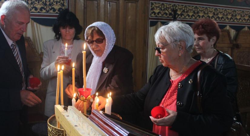 Ortodox húsvétot ünnepeltek Körösszegapátiban