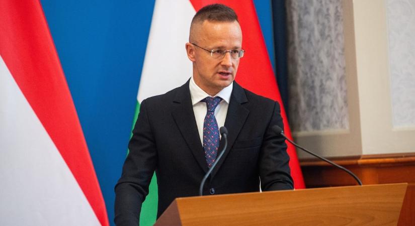 Hungary FM: We Need Civilized East–West Cooperation