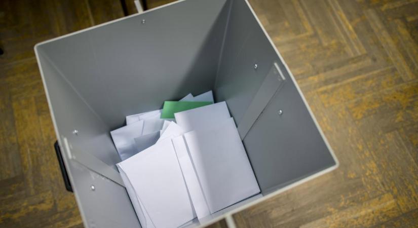 Választás 2024: „Zorró”, „Pipás Gyuszi fia”, „Manitu” és „Drótos” sem lehet ott az idei szavazólapokon