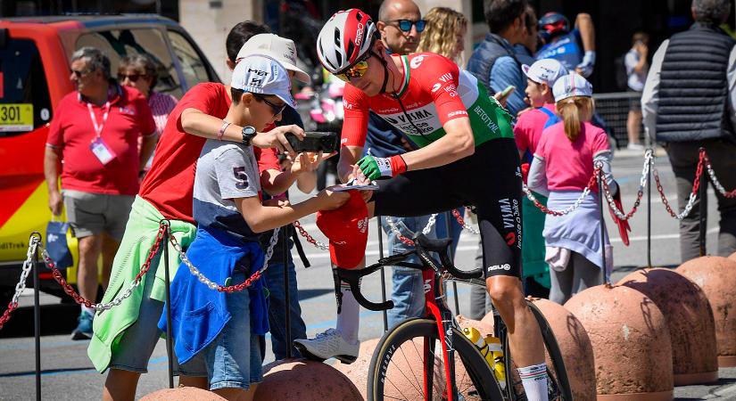 Benjamin Thomas nyerte a Giro d’Italia ötödik szakaszát, Valter ismét bukott