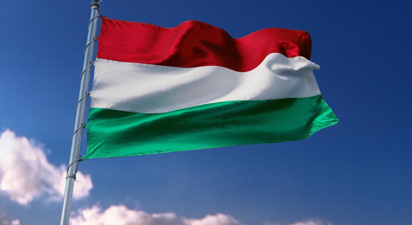 Megkoszorúzták a nácik elleni harcokban elesett magyarok síremlékét Dél-Csehországban