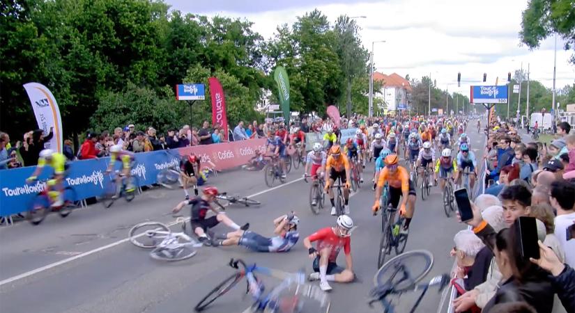 Tömegbukás és Welsford győzelem a 2024-es Tour de Hongrie első szakaszán