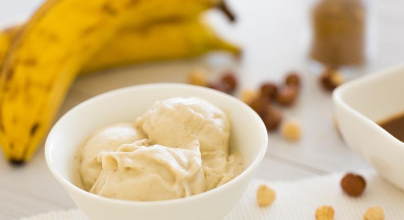 Így készíts banánból fagyit házilag
