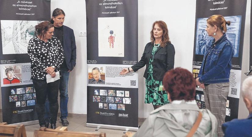 Egy különleges kiállítás Szombathelyen: Holokauszt-túlélők történetei váltak műalkotássá