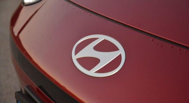 Előfizetéshez köthet néhány funkciót az autóiban a Hyundai
