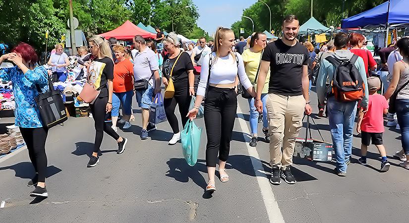 A környékbeliek nyugalmára és kényelmére is ügyelnek a debreceni nagyvásár szervezői – videóval