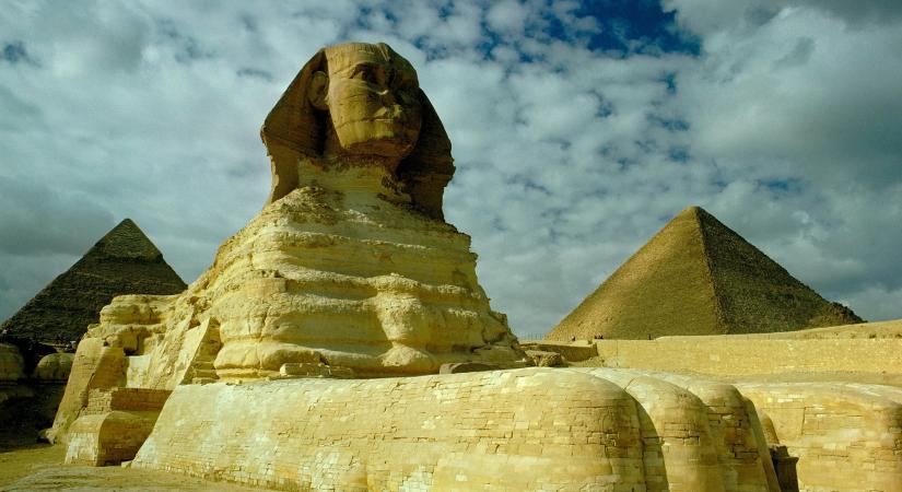 Lezárták az egyiptomi piramisokat és a Szfinxet, rendkívüli az ok