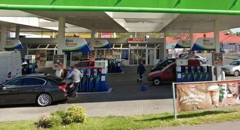 Pofátlan módon lopott benzint egy férfi Szegeden