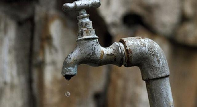 Katalónia enyhít a tartós szárazság miatti vízkorlátozáson