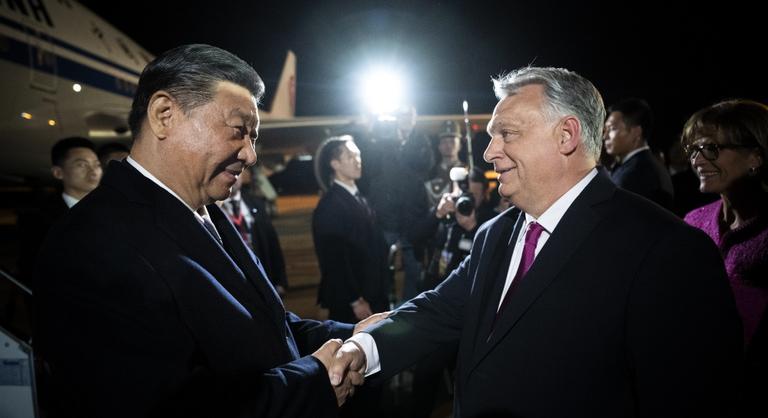 Orbán Viktor és Hszi Csin-ping közös sajtótájékoztatót tart