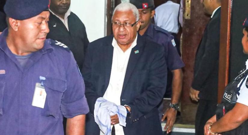 A Fidzsi-szigetek korábbi miniszterelnökét letöltendő börtönbüntetésre ítélték