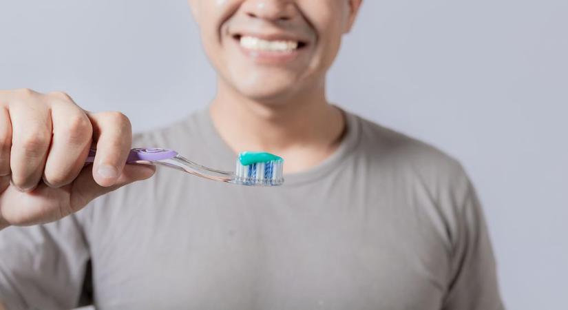 A fogászok szerint ez a legjobb, amit használhatsz fogkrém helyett