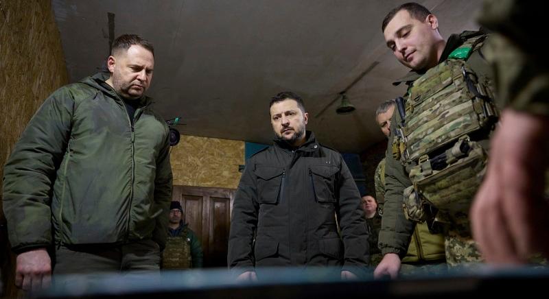 Zelenszkij menesztette a védelmét ellátó hivatal vezetőjét