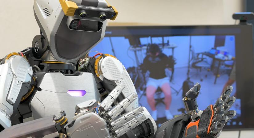 Microsoft Azure-ral emberi intelligenciával bíró robotok készülnek
