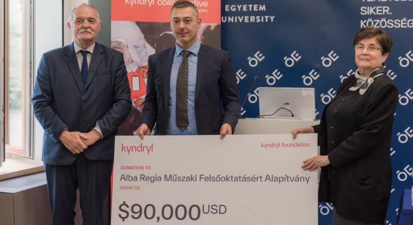 Az Alba Regia Műszaki Felsőoktatásért Alapítvány kiberbiztonsági készségek és kiber ellenállóképesség fejlesztés céljára elnyerte a Kyndryl Alapítvány támogatását