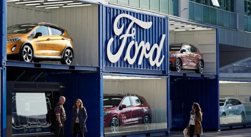 Már nem hisz a nagy európai EV-forradalomban a Ford