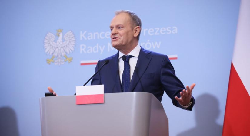 Négy új minisztert nevezett meg a lengyel kormányfő