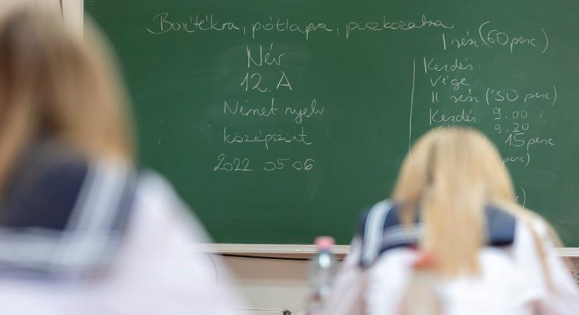 Ezeket a feladatokat kapták a diákok a németérettségi szövegértés és nyelvhelyesség részében