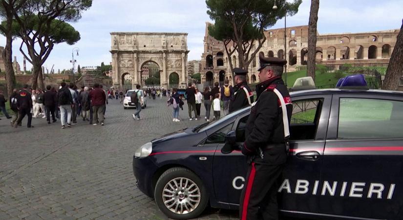 Olasz rendőrt késelt meg egy migráns  videó