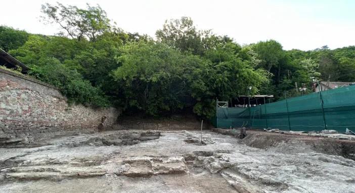 Eltűnt templomot találtak a teniszpálya alatt Visegrádon