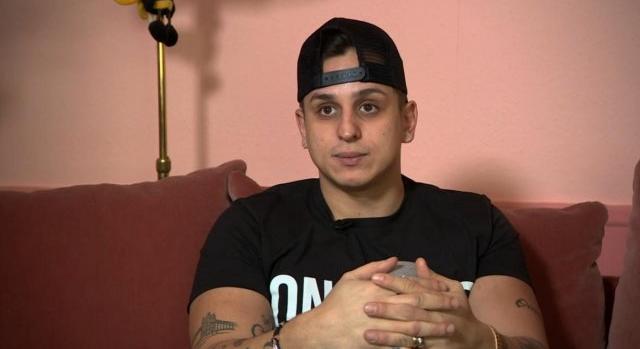 Aurelio nehezen viseli a nyomkövetőt: "Olyan szinten fáj már a bokám ettől a kütyütől, hogy lépni alig bírok!" - videó