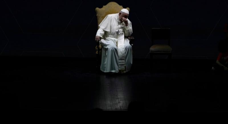 A pápa a demográfiai válság hatékonyabb kezelését kéri a kormányoktól