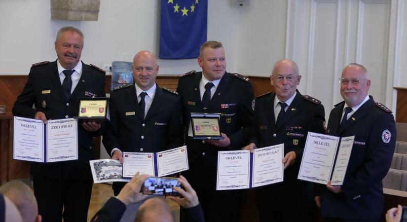 Harminc éves a fehérvári és a Schwäbisch Gmünd-i tűzoltók közötti együttműködés (galéria)